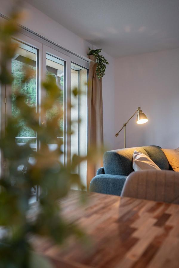 Moderne Wohnung Mit Parkplatz - Top Floor Ostermundigen ภายนอก รูปภาพ